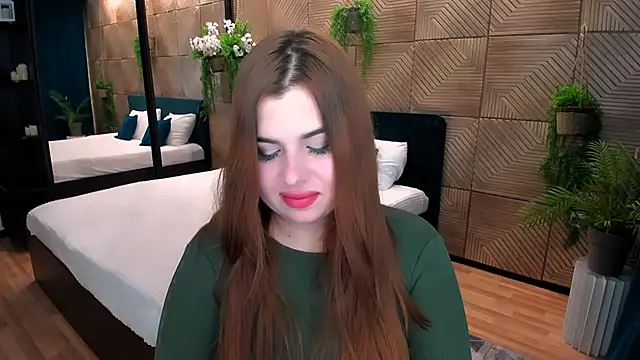 Snapshot of EnlightenmentOfLove chatting on 11/15/25, 01:14 EnlightenmentOfLove online show from 11/15/25, 01:14