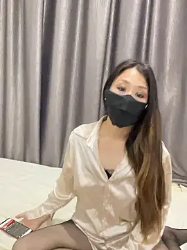 aska1986 online show from 11/17/25, 04:24