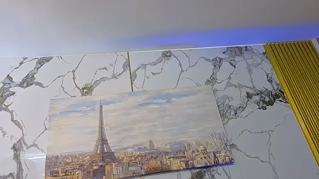 Snapshot of Nahomy_Smiths_aws chatting on 12/15/25, 10:25 Nahomy Smiths aws online show from 12/15/25, 10:25