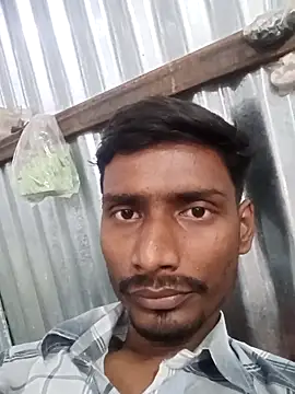 Snapshot of sharmatusar chatting on 03/18/26, 02:26 sharmatusar online show from 03/18/26, 02:26