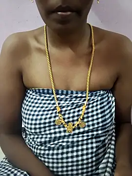 Snapshot of Tamil_Monika chatting on 04/20/26, 08:06 Tamil Monika online show from 04/20/26, 08:06