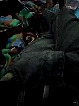 Snapshot of sam_salman chatting on 12/15/25, 11:25 sam salman online show from 12/15/25, 11:25