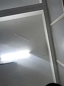 Snapshot of SlipperyRebound0 chatting on 12/02/25, 04:57 SlipperyRebound0 online show from 12/02/25, 04:57