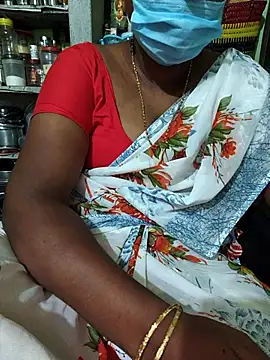 Snapshot of Tamilselviroja- chatting on 04/25/26, 02:36 Tamilselviroja- online show from 04/25/26, 02:36