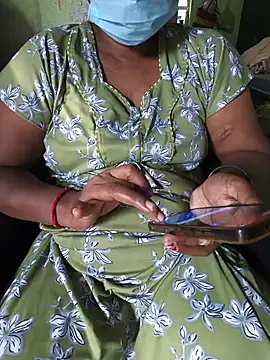 Snapshot of Tamilselviroja- chatting on 07/26/26, 02:53 Tamilselviroja- online show from 07/26/26, 02:53