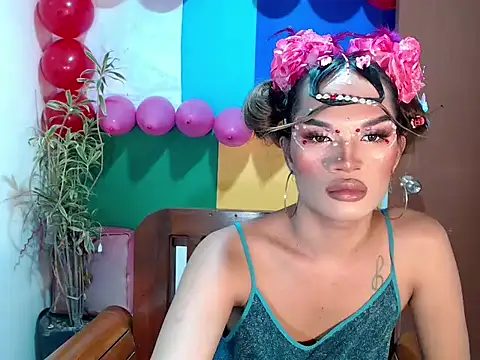 Snapshot of amandareddragon chatting on 02/10/26, 01:53 amandareddragon online show from 02/10/26, 01:53