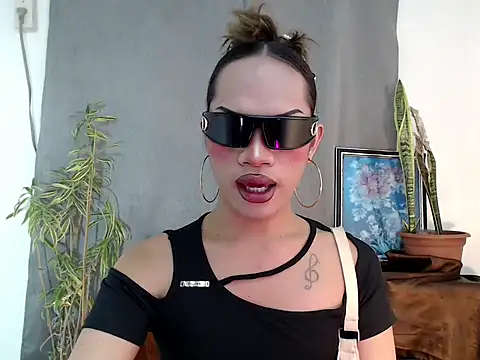 amandareddragon online show from 03/11/26, 11:27