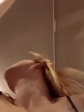 Queen2454 online show from 02/27/26, 12:16