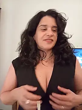 MoritaSalvaj online show from 10/21/25, 05:02
