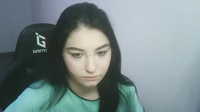 Snapshot of meow_woem chatting on 11/01/25, 07:54 meow woem online show from 11/01/25, 07:54