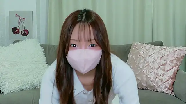 Snapshot of Seira__nn chatting on 11/15/25, 01:18 Seira nn online show from 11/15/25, 01:18