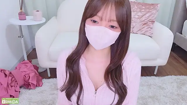 Snapshot of Seira__nn chatting on 05/16/26, 01:21 Seira nn online show from 05/16/26, 01:21