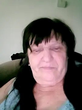 Apeesynka55211 online show from 04/08/26, 04:07