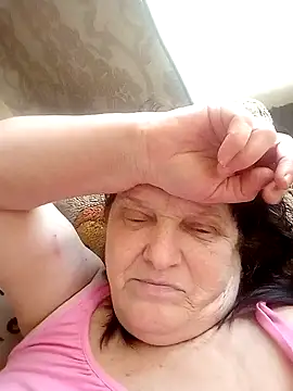 Apeesynka55211 online show from 04/13/26, 02:44