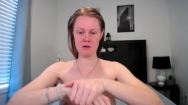 naughtyfox89 online show from 02/16/26, 08:49