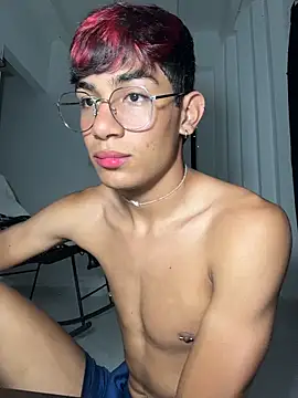 Snapshot of cherub_ chatting on 02/15/26, 11:23 cherub online show from 02/15/26, 11:23