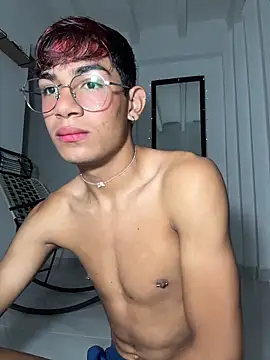 Snapshot of cherub_ chatting on 02/16/26, 03:19 cherub online show from 02/16/26, 03:19