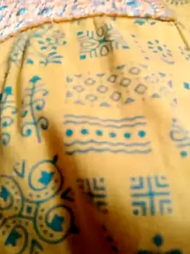 Snapshot of harinisree chatting on 11/03/25, 04:03 harinisree online show from 11/03/25, 04:03