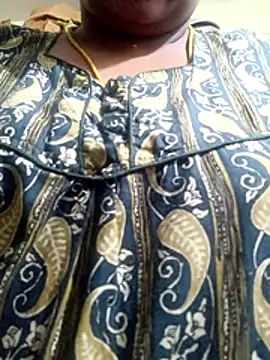 Snapshot of harinisree chatting on 11/29/25, 04:59 harinisree online show from 11/29/25, 04:59