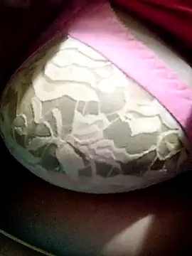 Snapshot of harinisree chatting on 12/19/25, 05:03 harinisree online show from 12/19/25, 05:03