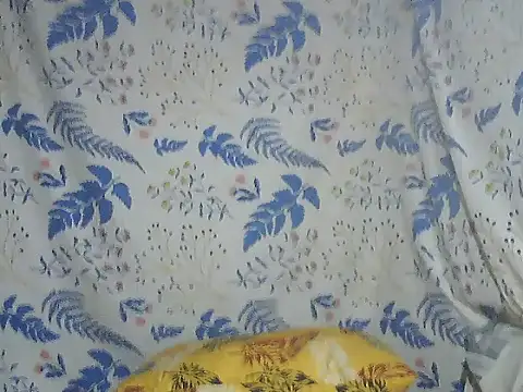 Snapshot of joy_cute chatting on 10/02/25, 04:03 joy cute online show from 10/02/25, 04:03