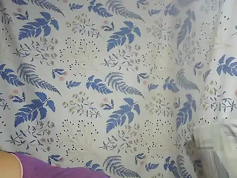 Snapshot of joy_cute chatting on 10/06/25, 06:27 joy cute online show from 10/06/25, 06:27