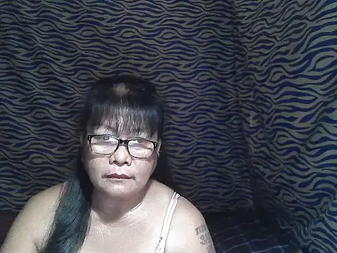 joy cute online show from 12/01/25, 11:32