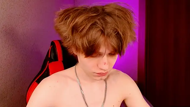 Snapshot of jeffreyue chatting on 10/05/25, 04:38 jeffreyue online show from 10/05/25, 04:38