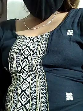 Hotty ruvi online show from 11/02/25, 06:10