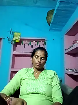 Mohni cute online show from 10/19/25, 12:39