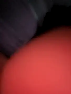 Snapshot of cracha chatting on 10/18/25, 01:41 cracha online show from 10/18/25, 01:41