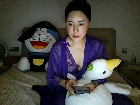 Snapshot of tiantian-520 chatting on 10/06/25, 04:59 tiantian-520 online show from 10/06/25, 04:59