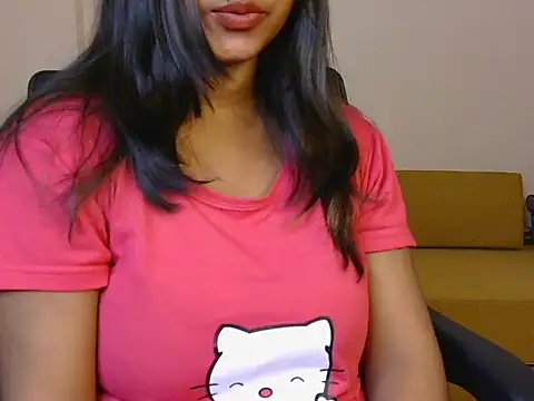 Snapshot of baby-panda4 chatting on 10/13/25, 03:45 baby-panda4 online show from 10/13/25, 03:45