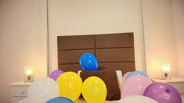 NatashaTaylor online show from 10/18/25, 07:20