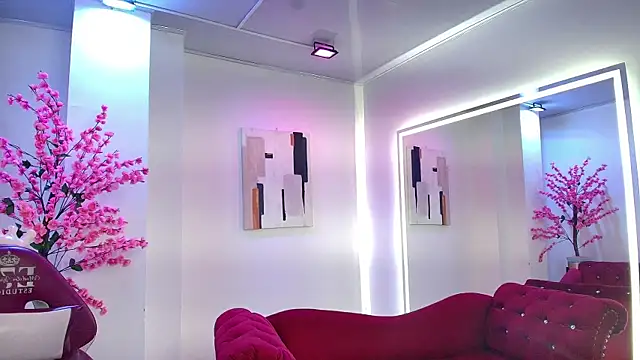 Gabriela milani online show from 11/11/25, 11:38