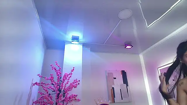 Gabriela milani online show from 11/18/25, 11:25