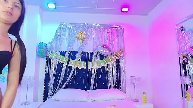 Gabriela milani online show from 12/18/25, 07:20