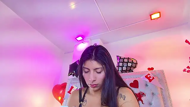 Gabriela milani online show from 02/19/26, 11:50