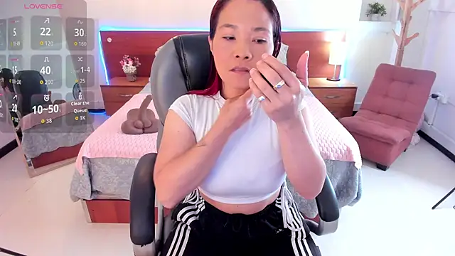 Mafe Kailina online show from 04/08/26, 07:47