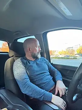 fuckadilf online show from 11/11/25, 08:53