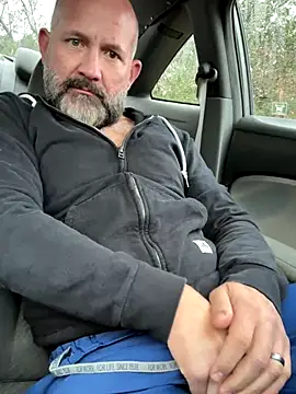 fuckadilf online show from 12/05/25, 09:00