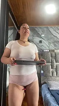 Marianasmitt online show from 10/18/25, 11:44