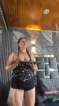 Marianasmitt online show from 10/19/25, 11:44