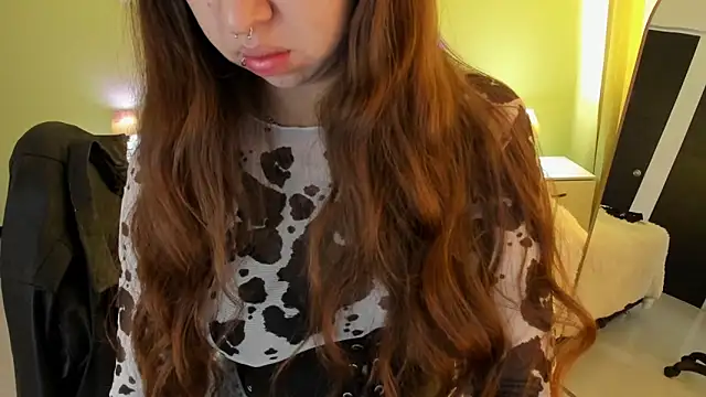 Snapshot of Scarlett__Cooper__ chatting on 02/25/26, 12:48 Scarlett Cooper online show from 02/25/26, 12:48