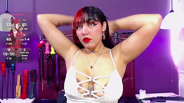 Sophie-dbs online show from 04/10/26, 07:40