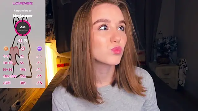 Snapshot of TienKnous chatting on 11/06/25, 07:15 TienKnous online show from 11/06/25, 07:15