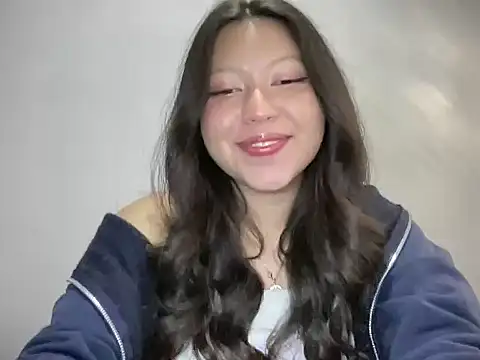 Snapshot of Rachel_James__ chatting on 10/30/25, 05:42 Rachel James   online show from 10/30/25, 05:42