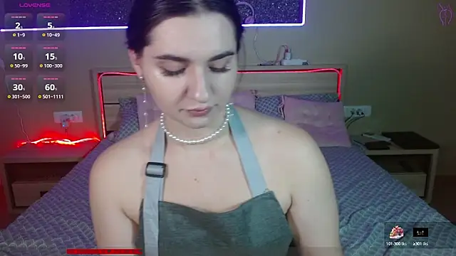 Snapshot of cutieblush chatting on 10/11/25, 07:45 cutieblush online show from 10/11/25, 07:45