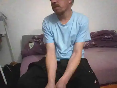 honzinka83 online show from 11/11/25, 05:35