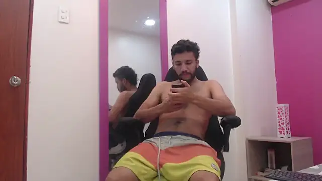 Juan FelipeX01 online show from 11/08/25, 04:40